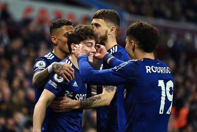 里程碑，萨比策完成多特生涯第100次出场（萨比策多特生涯百场达成）