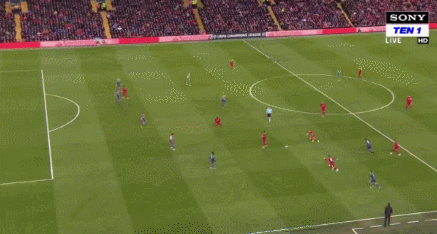 凯尔：比赛中阿德耶米被挑衅但保持了冷静，这说明他又成长了（凯尔：阿德耶米在比赛遭挑衅仍冷静应对，体现了他的又一次成长）