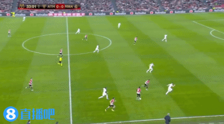 利物浦vs毕尔巴鄂竞技：萨拉赫、维尔茨首发，索博斯洛伊出战（利物浦战毕尔巴鄂竞技：萨拉赫、维尔茨先发，索博斯洛伊亮相）