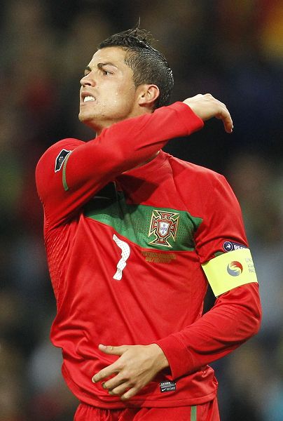 足球报：法比奥已与国安续约至26年底；国安将全主力出征越南（足球报：法比奥与国安续约至2026年底，国安全主力赴越南征战）