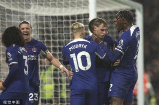 里奇重返旧地感怀米兰岁月，致敬品格胜利之夜（里奇重访旧地追忆米兰时光，致敬品格制胜之夜）